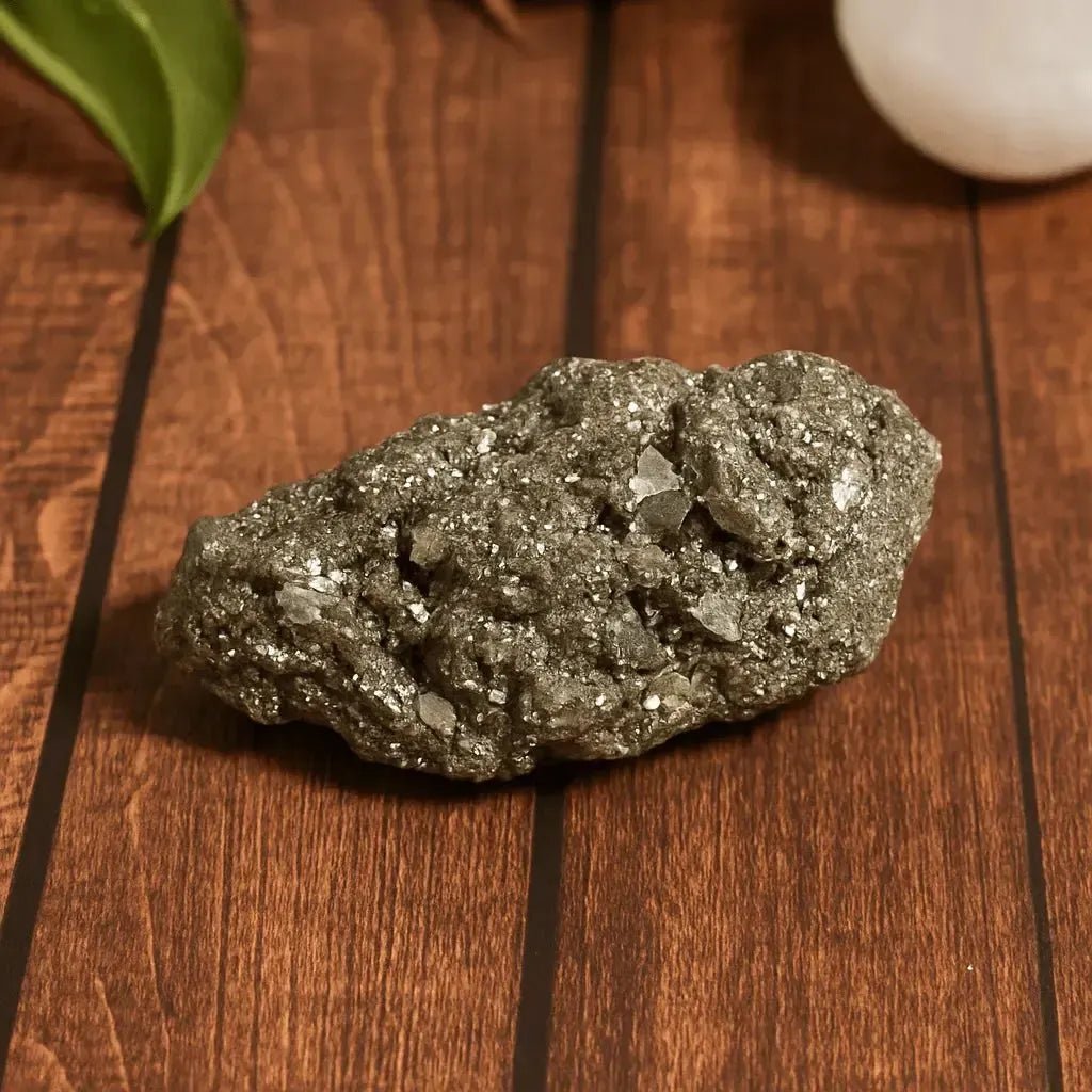 Bruto Masivo Grande de Pirita - Mineral de la abundancia - Mineral - Brujy Magic