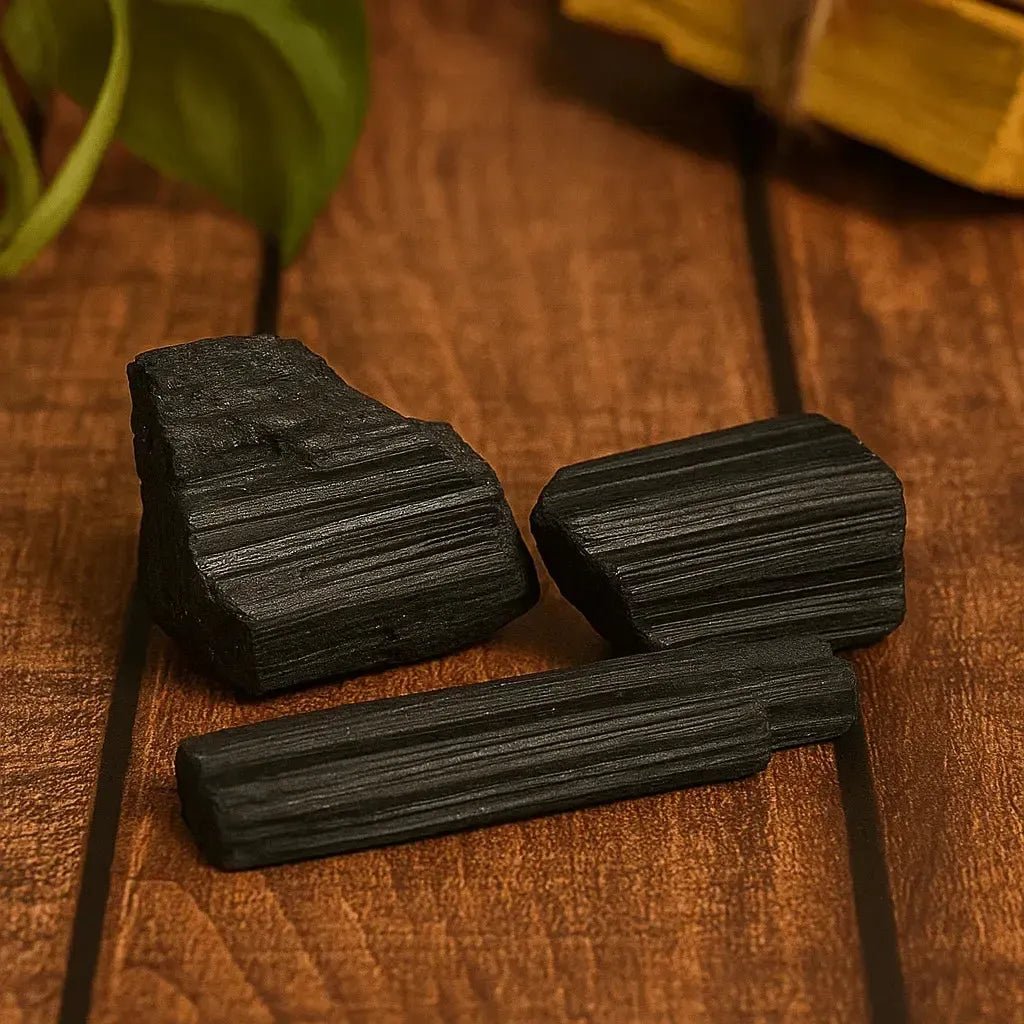 Bruto Pequeño de Turmalina Negra - Mineral de protección psíquica - Brujy Magic