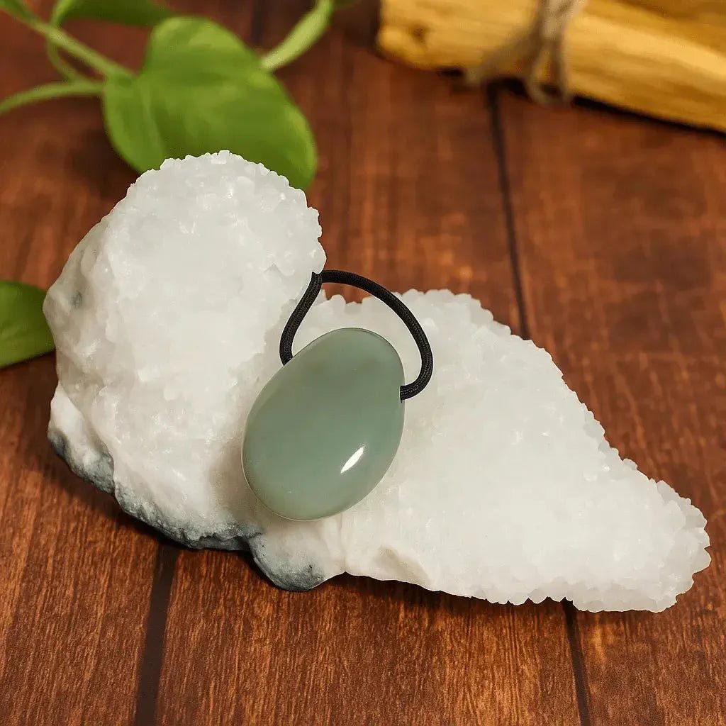 Collar Largo de Aventurina Verde en Perita – Mineral de la Suerte y las Decisiones - Colgante - Brujy Magic