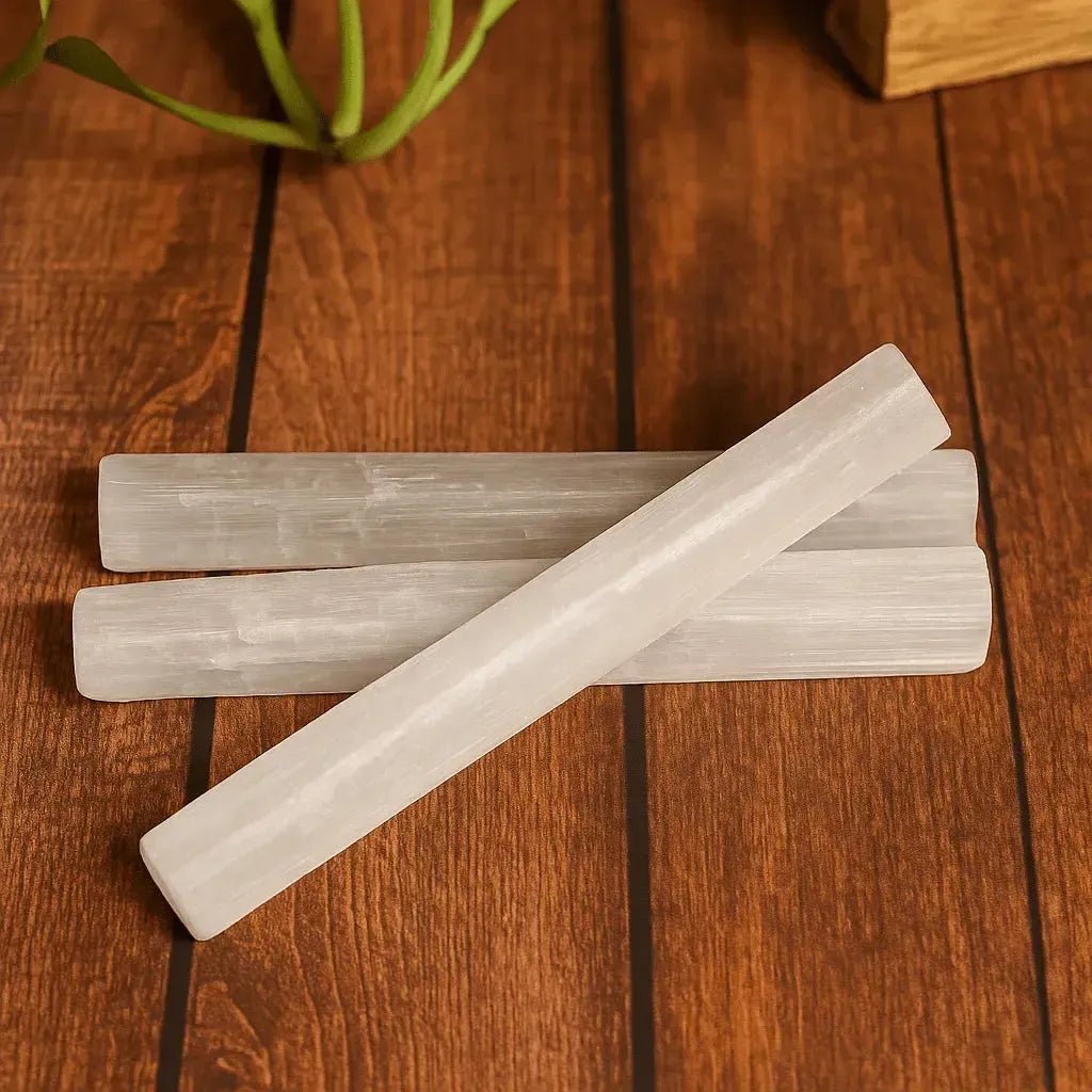 Varita Bruto de Selenita - Herramienta de limpieza directa - Mineral - Brujy Magic